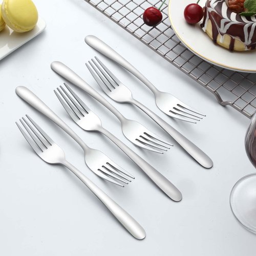 Gymdin 24 Pieces Dinner Forks, Forks Silverware(8 inches), Food Grade Stainless Steel Flatware Forks, Mirror Polished & Dishwasher Safe, Using for Home, Restaurant or Kitchen