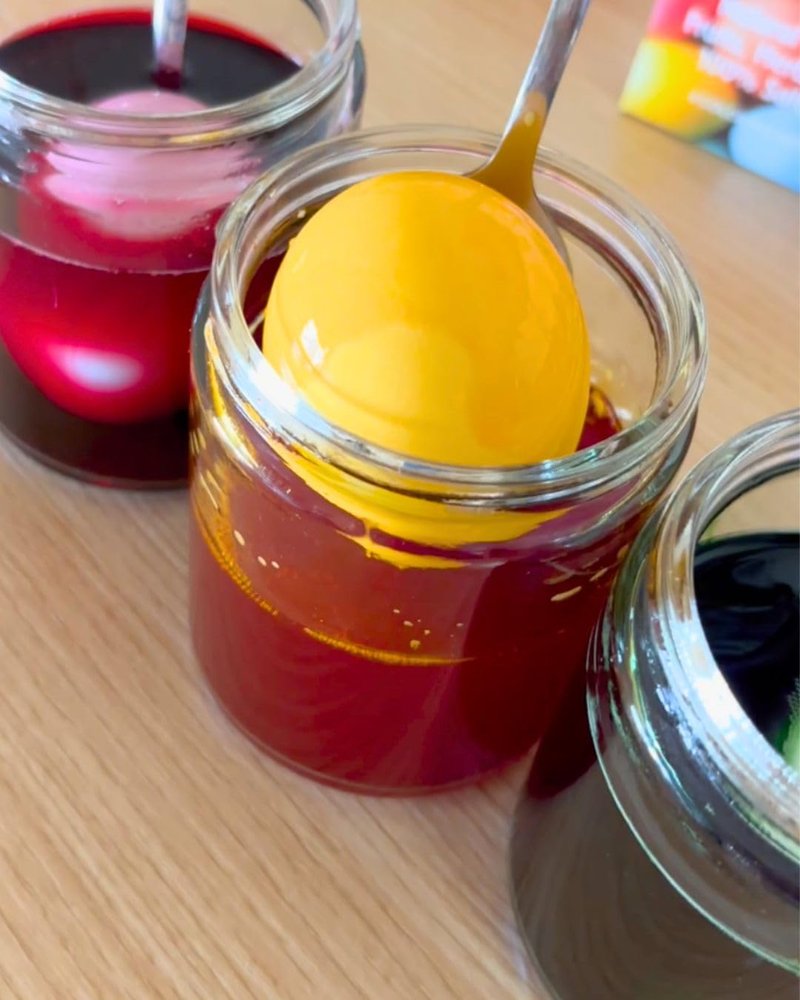 Natural Earth Paint Egg Dye Kit – Eco-Friendly, Non-Toxic Easter Egg Coloring for Kids & Adults – 4 Food-Safe Dyes, No Boiling Needed, Mixable Colors, Vegan & Sustainable