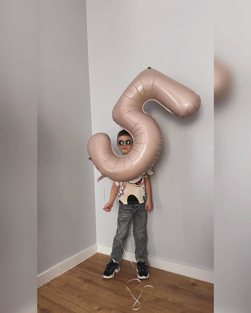 Light Brown 5 Balloon, Tan Number Balloons 40 Inch, Beige 5th Birthday Balloon Decorations, Light Brown Party Supplies, 5 Number Balloons, Number 5 Balloon