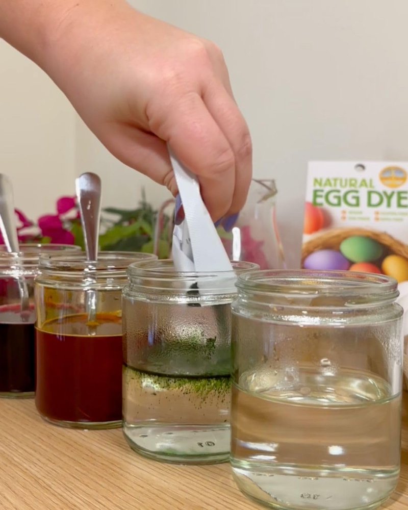 Natural Earth Paint Egg Dye Kit – Eco-Friendly, Non-Toxic Easter Egg Coloring for Kids & Adults – 4 Food-Safe Dyes, No Boiling Needed, Mixable Colors, Vegan & Sustainable