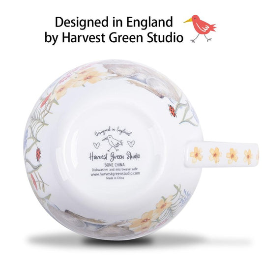 20 oz Easter Bunny Coffee Hug Mug, Spring Flowers & "Happy Days" Slogan, Premium Bone China Rabbit Tea Mug, Cute Easter Gift for Women, Family, Friends, Designed in England by Harvest Green Studio