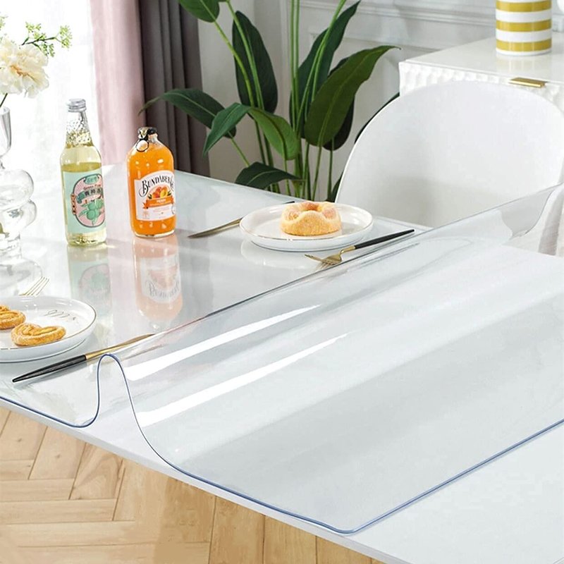 LovePads Clear Table Cover Protector 44 x 60 Inch, 1.5mm Thick Plastic Table Cover, Table Protector for Dining Room Table, Waterproof Vinyl Tablecloth Table Pad Mat for Kitchen, Dresser, Writing Desk