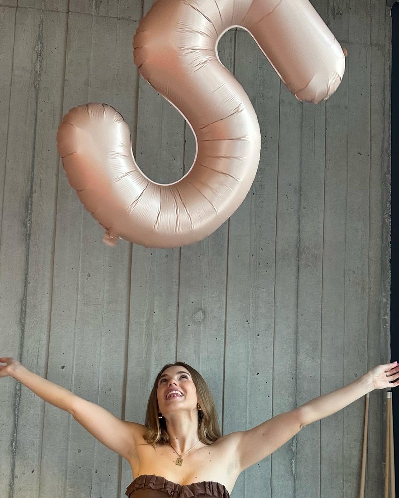 Light Brown 5 Balloon, Tan Number Balloons 40 Inch, Beige 5th Birthday Balloon Decorations, Light Brown Party Supplies, 5 Number Balloons, Number 5 Balloon