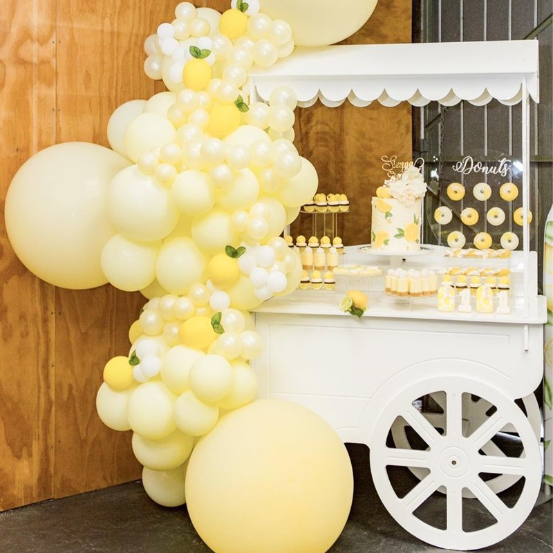 PartyWoo Pastel Yellow Balloons 100pcs 12 Inch Light Pale Yellow Latex Helium Balloons for Graduation Baby Shower Gender Reveal Easter Little Cutie Bee Birthday Summer Party Decorations Yellow-Q07