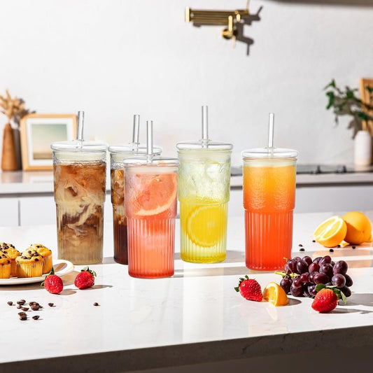 ALINK Glass Cups with Lids and Straws, 22 oz High Borosilicate Clear Iced Coffee Glass Tumblers, Drinking Glass Smoothie Tea Water Cups, Pack of 2 with Cleaning Brush