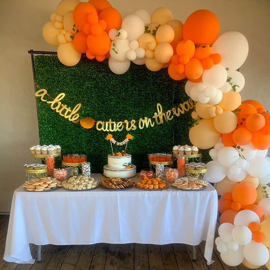 Voircoloria 130pcs Orange Balloons Different Sizes 18" 12" 10" 5" Orange Matte Latex Balloons for Boys Girls Birthday Baby Shower Gender Reveal Wedding Gender Reveal Autumn Party Decorations