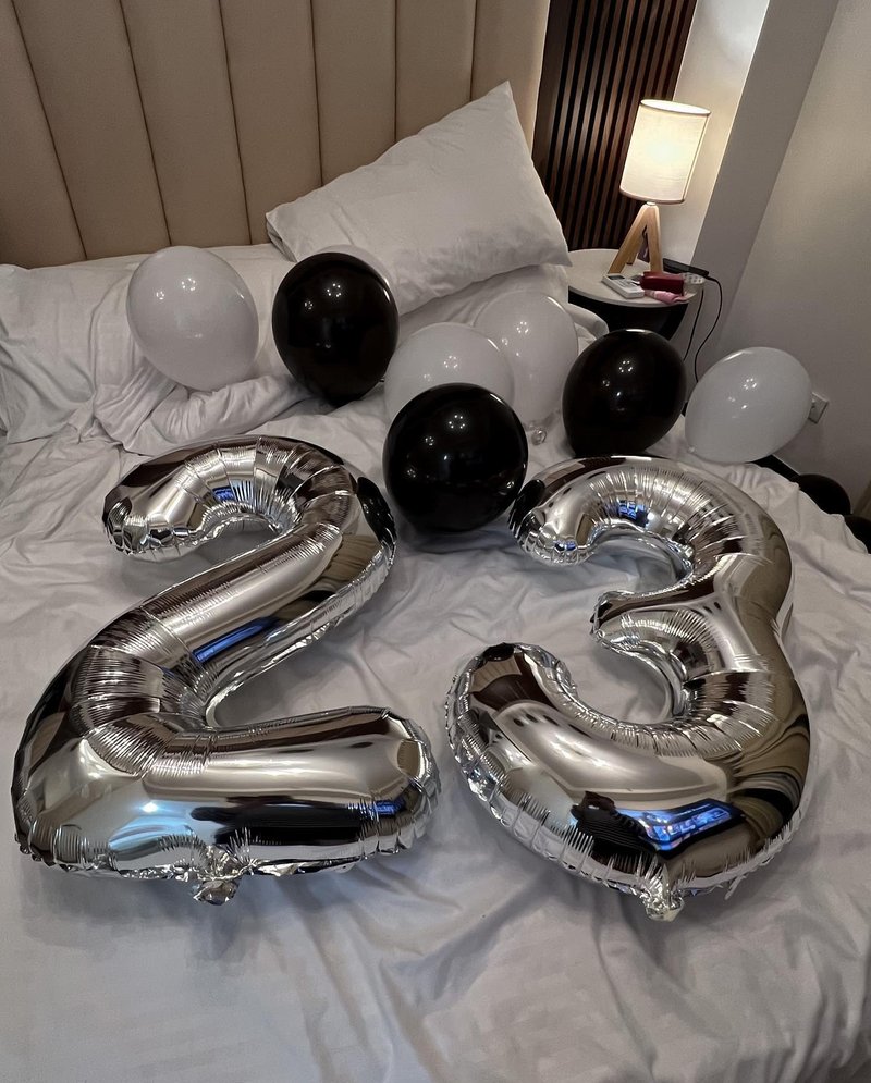 Silver Number 60 Balloon 40 inch, 60 Number Balloons, 60th Silver Birthday Decorations for Girls Boys Kids, 60 Year Old Women Men Silver Party Supplies