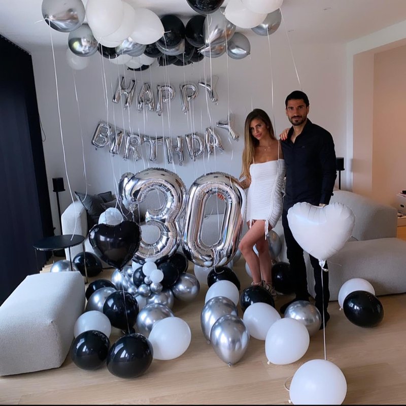 Silver Number 30 Balloon 40 inch, 30 Number Balloons, 30th Silver Birthday Decorations for Girls Boys Kids, 30 Year Old Women Men Silver Party Supplies