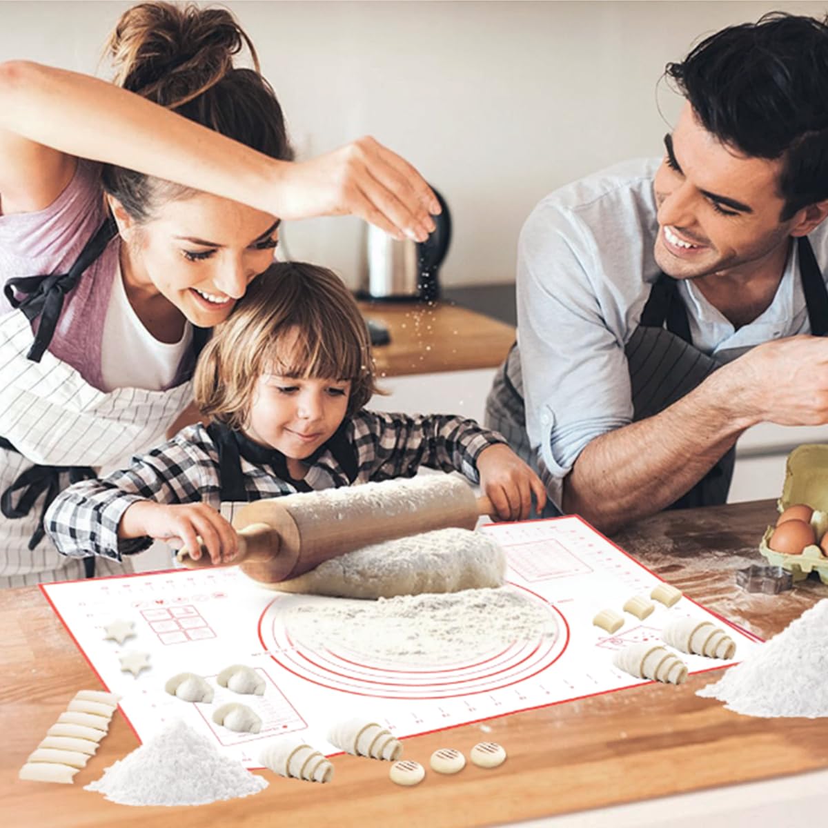 Silicone Baking Mat, 3pcs Non-Stick Pastry Rolling Mat with Measurement, Contains Three Sizes, 20 ×28“, 16 × 24" and 10.3 × 11.4", Food Safe Oven Baking Mats for Counter, Placemat, Cake, Pizza (Red)