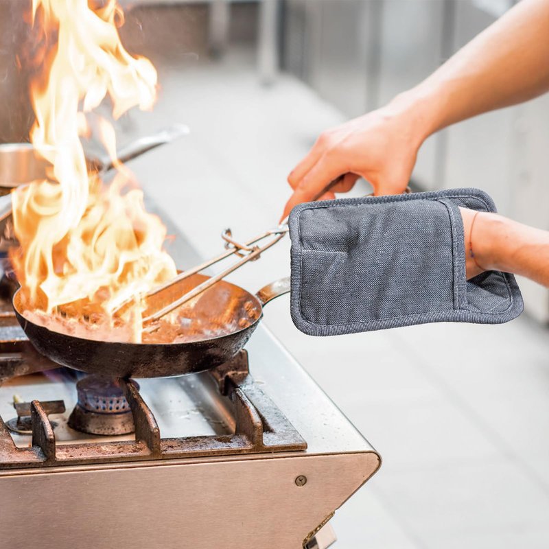 Pot Holders Yarn-Dyed Set of 3 Non Slip Silicone Kitchen Lines Heat Resistant 500℉ Kitchen Gloves BBQ Cooking Baking Women Men Cooking Barbecue Microwave Machine Washable (Gray Potholders)