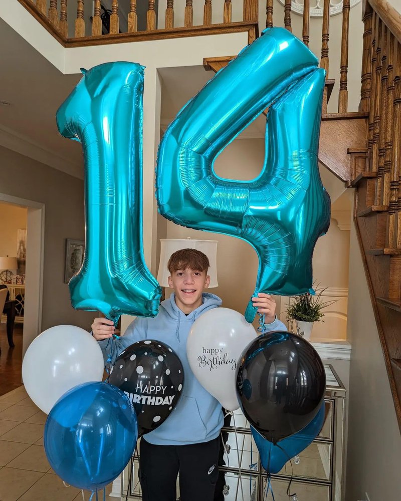 Light Blue Number 4 Balloon 40 Inch, 4th Birthday Party Decorations for Children, Giant 4 Foil Balloon for Party Supplies