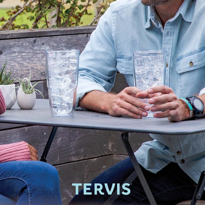 Tervis Turtle Pattern Made in USA Double Walled Insulated Tumbler Cup Keeps Drinks Cold & Hot, 24oz, Classic