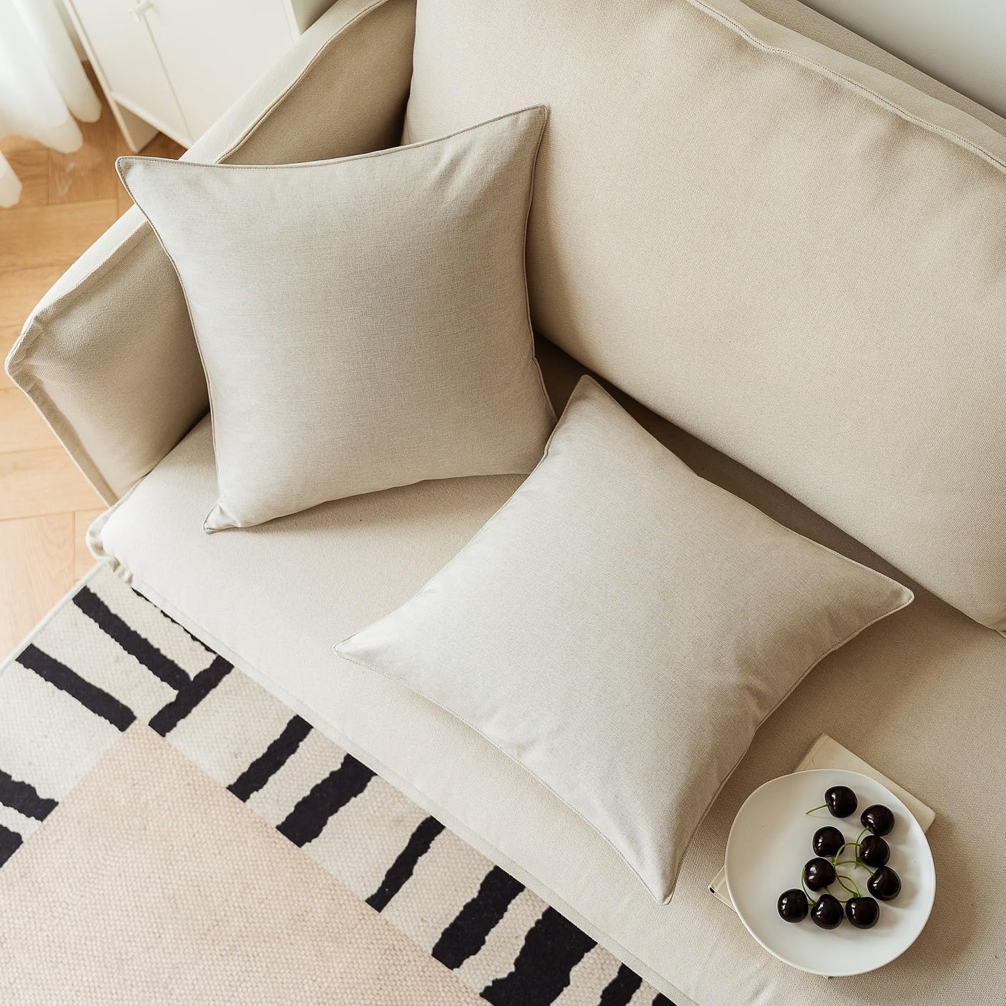 NiNi Outdoor Waterproof Throw Pillow Covers - Set of 2 Decorative Cushion Cases for Patio | 14x14 Inch Beige