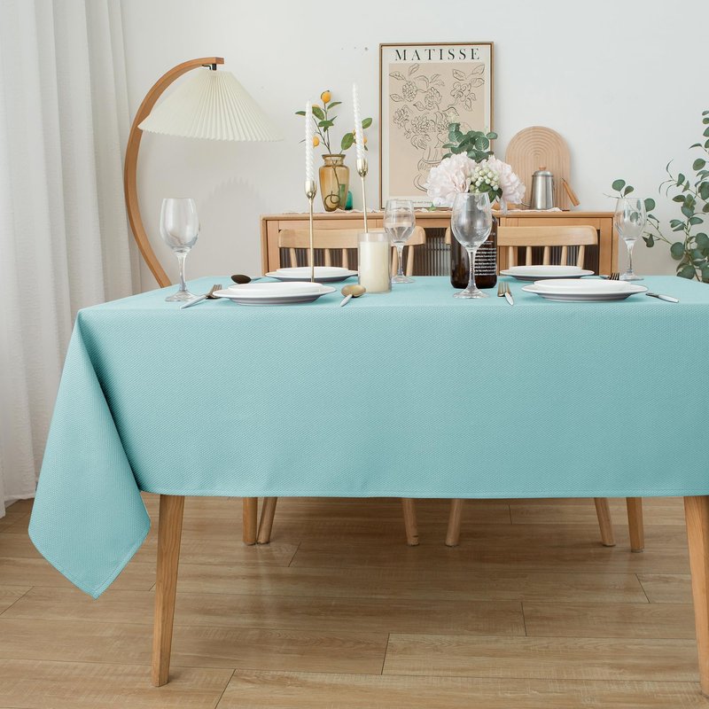 Biscaynebay Textured Fabric Christmas Rectangle Table Cloth 52x70 Inches, Hunter Green Water Resistant Spill Proof Tablecloths for Dining, Kitchen, Wedding and Parties, etc. Machine Washable