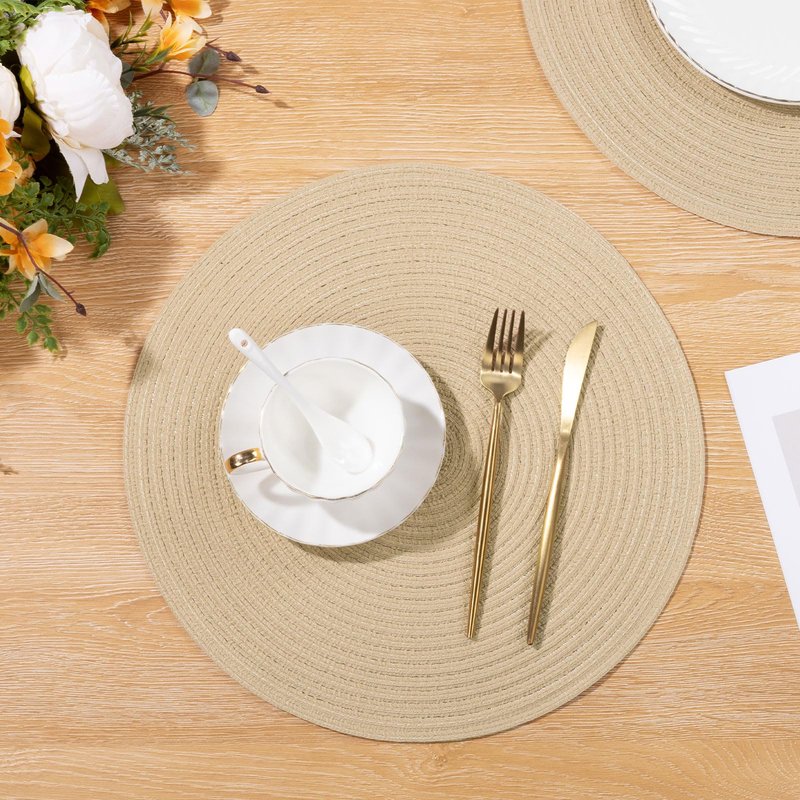 SHACOS 15 inch Round Braided Placemats Set of 6 Cotton Polyester Heat Resistant Table Mats Washable Place Mats for Dinner Party Table Decoration (Light Beige, 6)