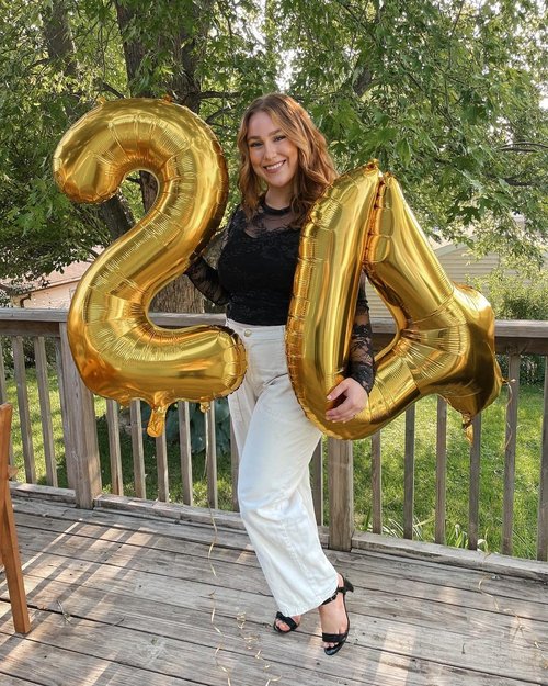 Gold Number 70 Balloon 40 inch, 70 Number Balloons, 70th Gold Birthday Decorations, 70 Year Old Women Men Golden Party Supplies