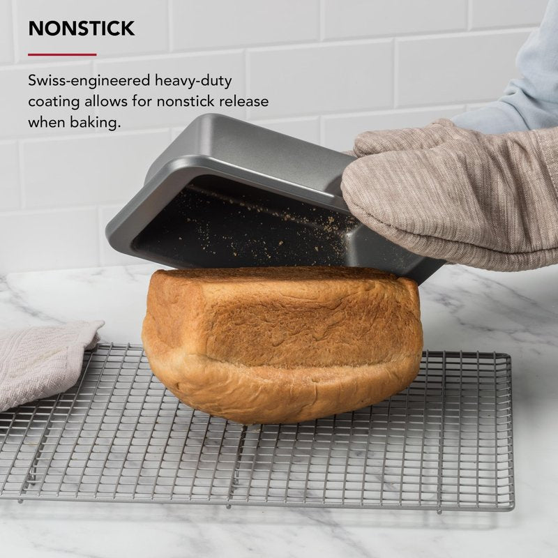 KitchenAid Nonstick Swiss Engineered Aluminized Steel Loaf Pan, Dishwasher Safe, 9 x 5 Inch, Contour Silver