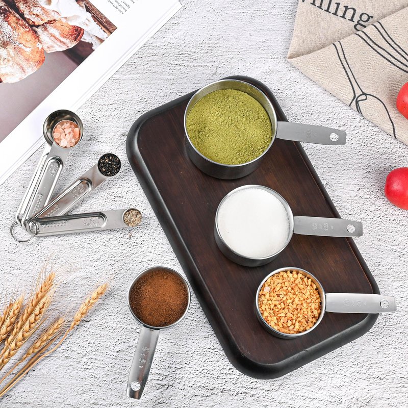 Strelitsia Measuring Cups and Spoons Set,Stainless Steel 8 Piece Nesting Measuring Tools for Dry & Liquid Ingredients, Kitchen Gadgets for Cooking and Baking, Includes 4 Cups and 4 Spoons