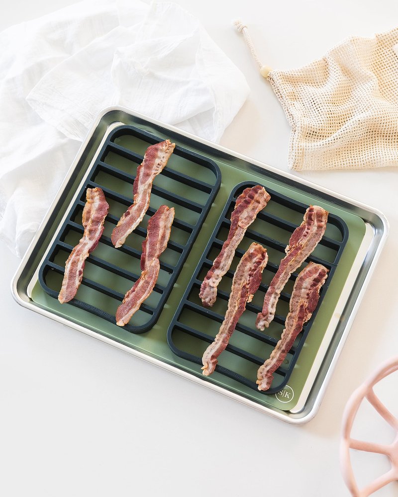 The Silicone Kitchen Silicone Roasting Rack Pan Extra Large, Dishwasher Safe, BPA Free, Non-Toxic, 7 in by 10.75 in, Navy, 2 Pack